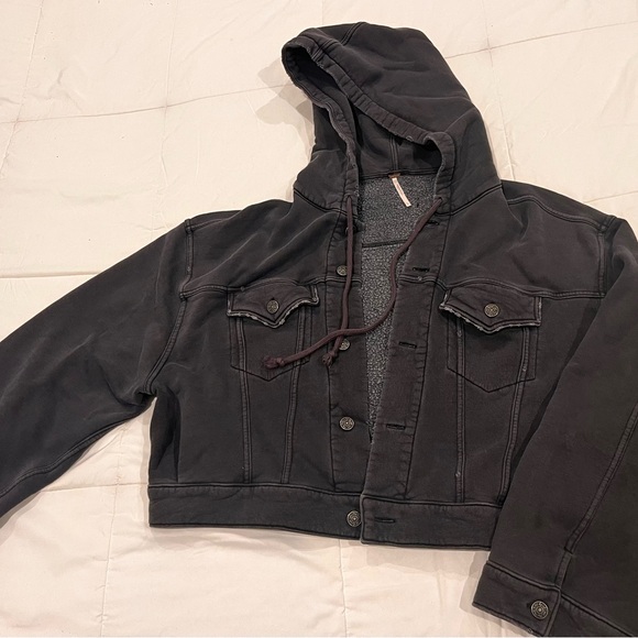 Free People Dreamers Cropped Button Up Hoodie Jacket Gray Streetwear Large - Picture 2 of 14